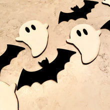 Load image into Gallery viewer, Ghost &amp; Bat Halloween Wall Decor
